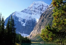 小儿子布莱斯已高三 詹姆斯:如能同场竞技那太酷了.